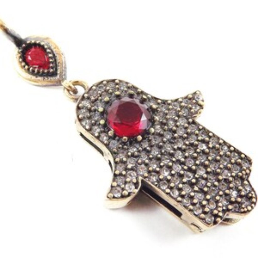 🌟Just In 🌟 Mano de Fatima Hamsa Pendant